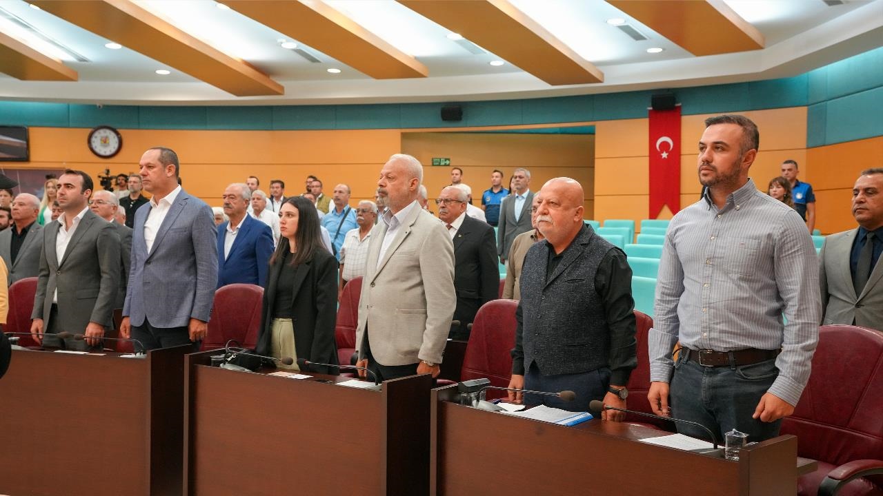 Tarsus Belediye Meclisi Kasım Ayı Olağan Toplantısını Gerçekleştirdi