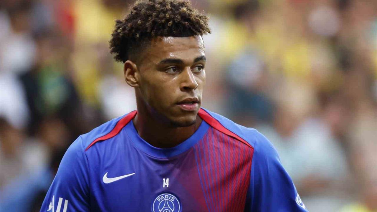 Istanbul'da PSG'li Desire Doue 2025 Golden Boy Ödülünü Kazandı