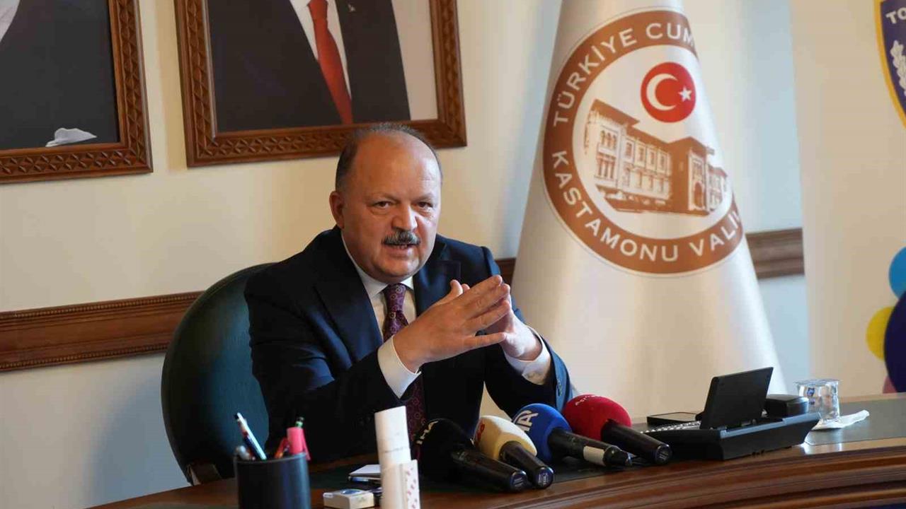 Kastamonu'da Vali Dallı, Uyuşturucu ile Mücadelede İhbarların Önemi Üzerinde Durdu