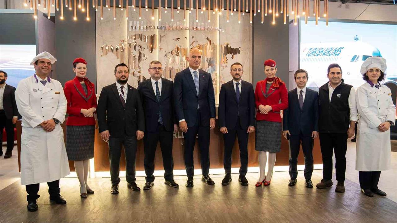 Kültür ve Turizm Bakanı Ersoy, Yıl Sonu Hedefimiz 64 Milyar Dolar Dedi