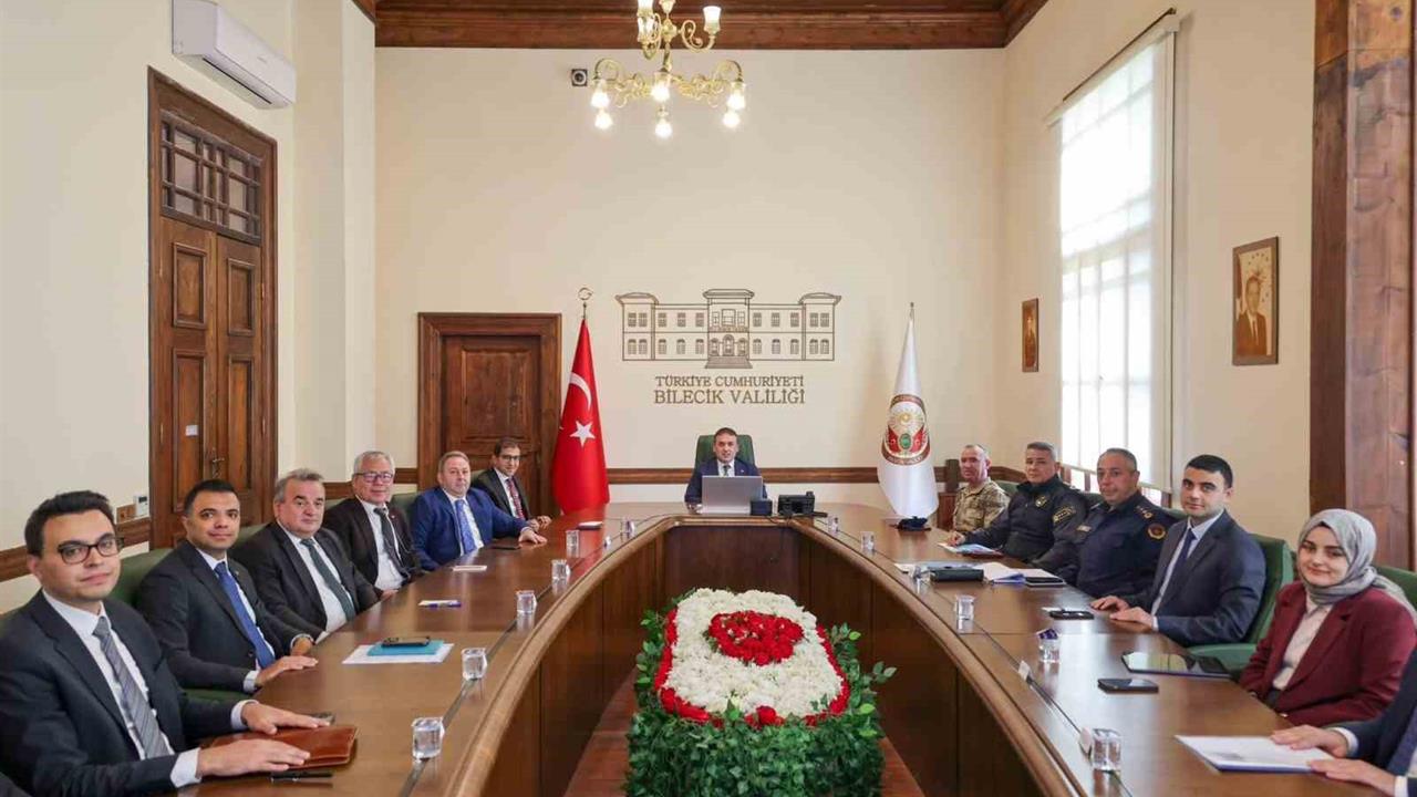 Bilecik Merkez'de Asayiş ve Güvenlik Toplantısı Gerçekleştirildi