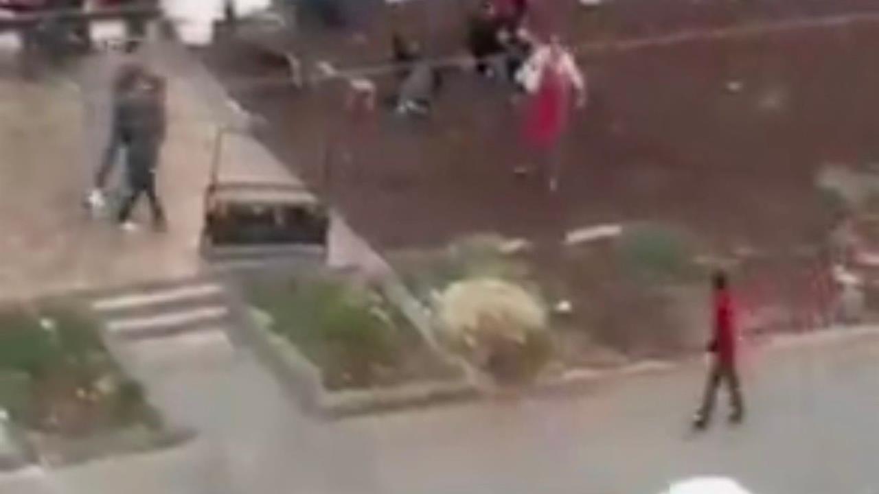 Diyarbakır Kayapınar'da Bir Kasap Dükkanında Silahlı Kavga Yaşandı, 2 Kişi Hayatını Kaybetti