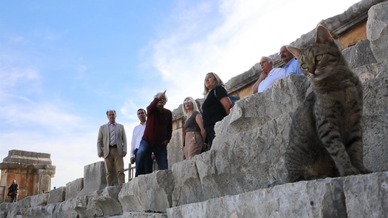 Antalya Demre'deki Myra Antik Kenti'nde 2009'dan Bu Yana Yürütülen Kazı Çalışmaları Hakkında Açıklamalarda Bulundu