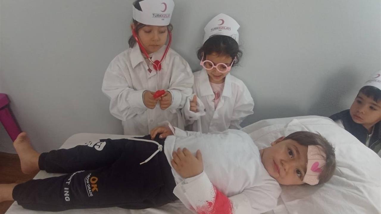 Mersin Anamur'da Kızılay Haftası Kapsamında Etkinlik Düzenlendi