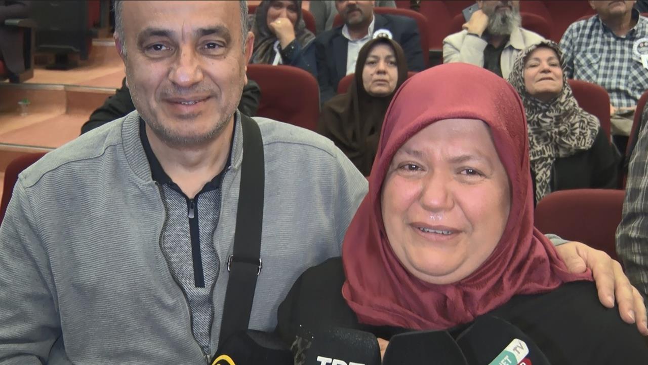 Ankara'da Hac Kurası Sonuçları Açıklandı, Hacı Adayları Gözyaşlarına Boğuldu