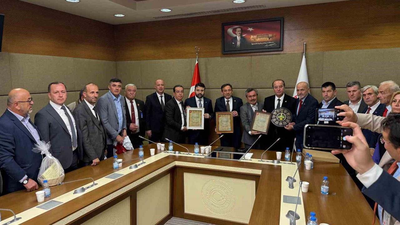 Karabük'te Yeniceliler, Meclis'te Birlik ve Beraberlik İçin Bir Araya Geldi