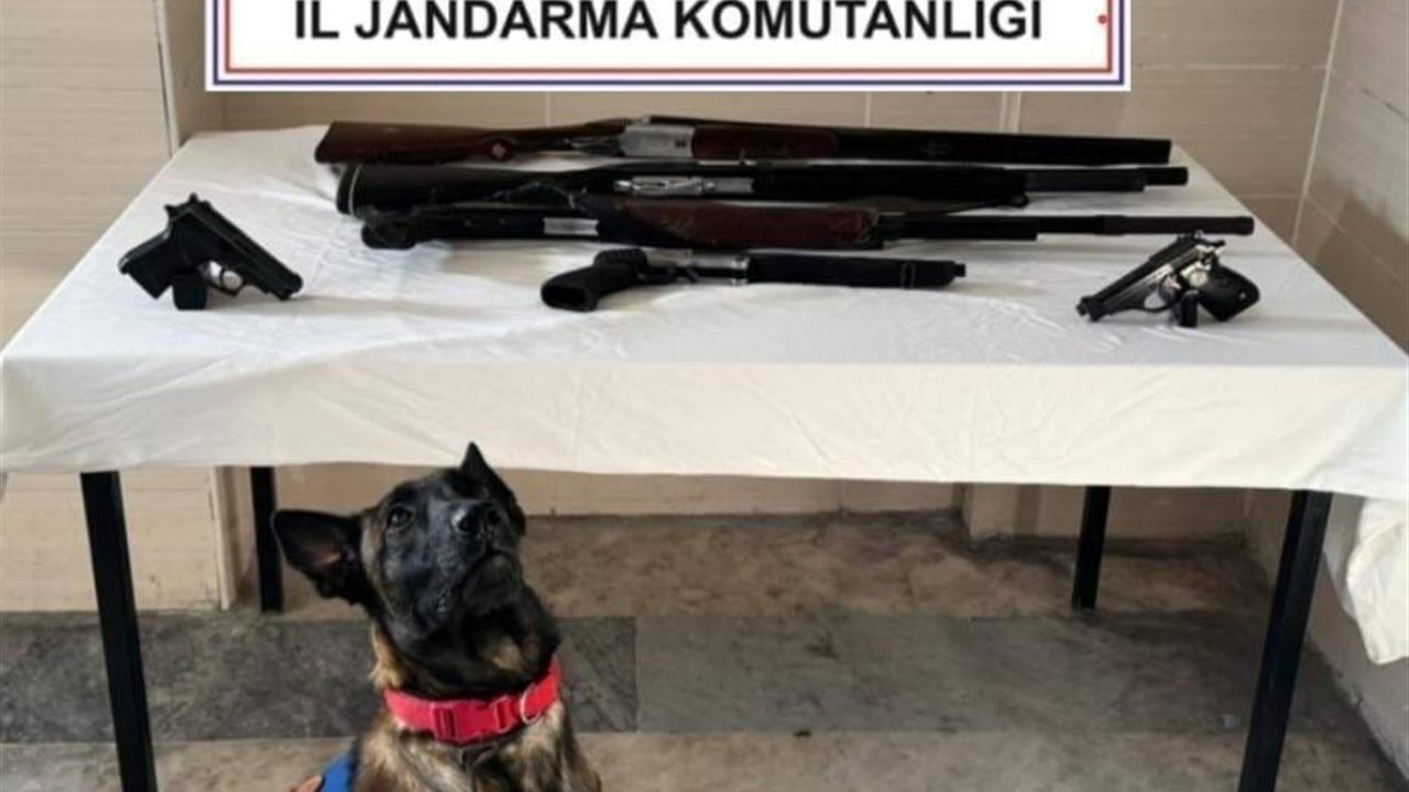 Afyonkarahisar İscehisar'da Düğünlerde Havaya Ateş Açan 3 Kişi Gözaltına Alındı