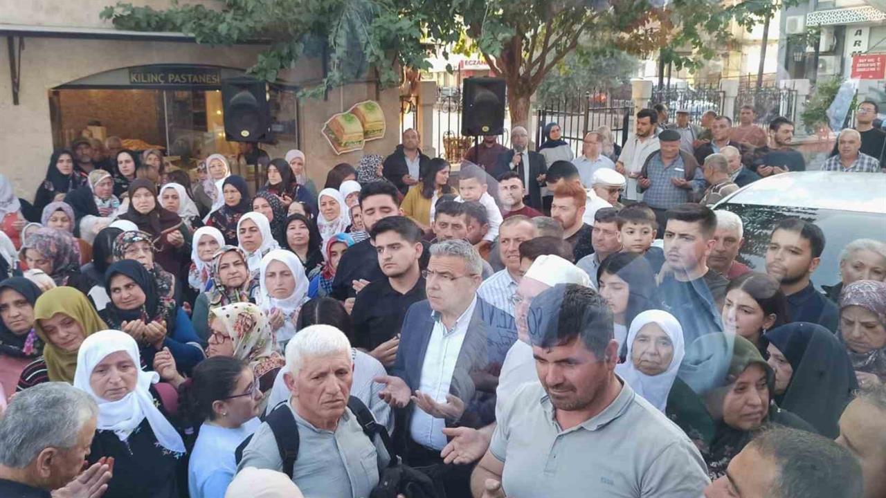 Aydın Köşk'te Umre Yolcuları İçin Duygusal Uğurlama Töreni