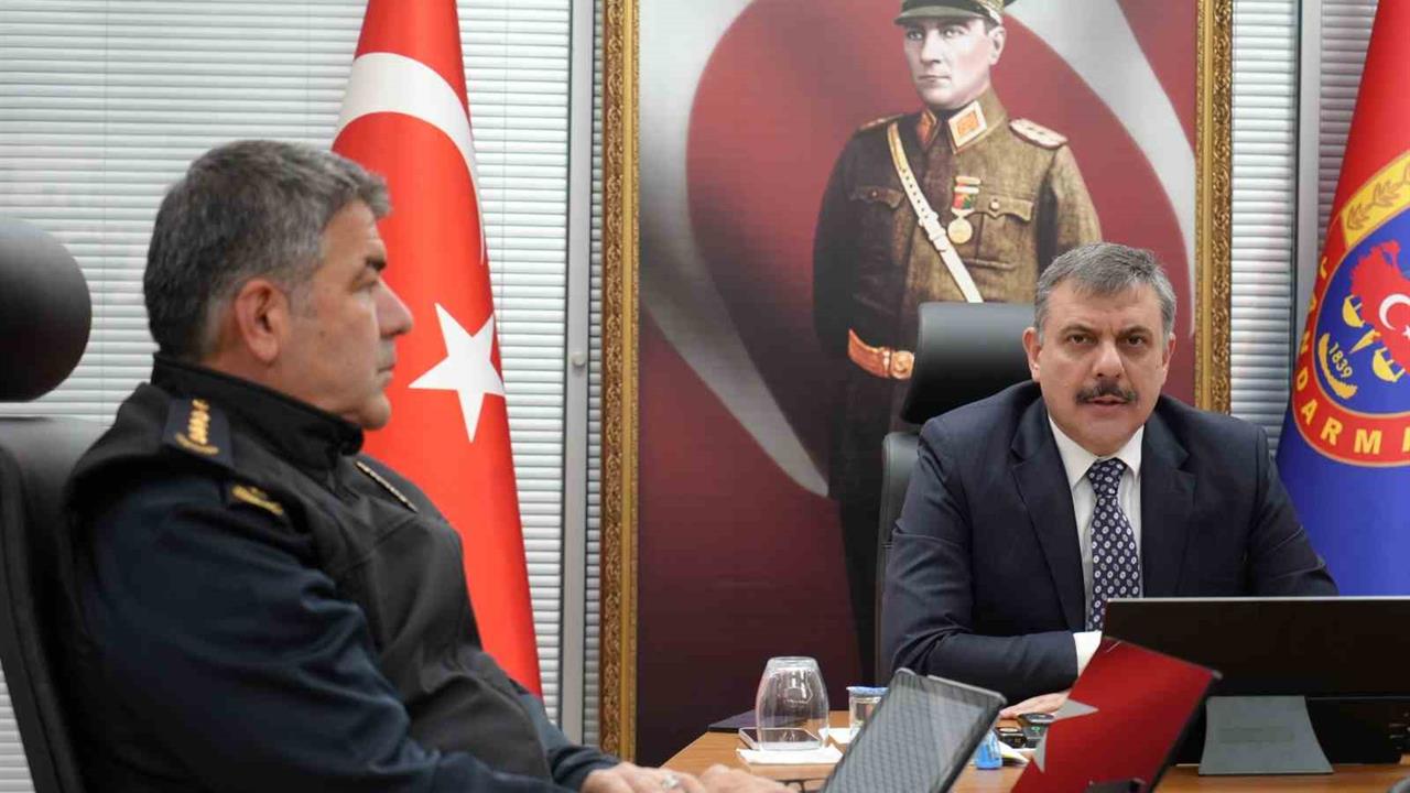 Erzurum'da Suç Oranlarının Azalışı ve Trafik Denetimleri Hakkında Bilgiler Paylaşıldı