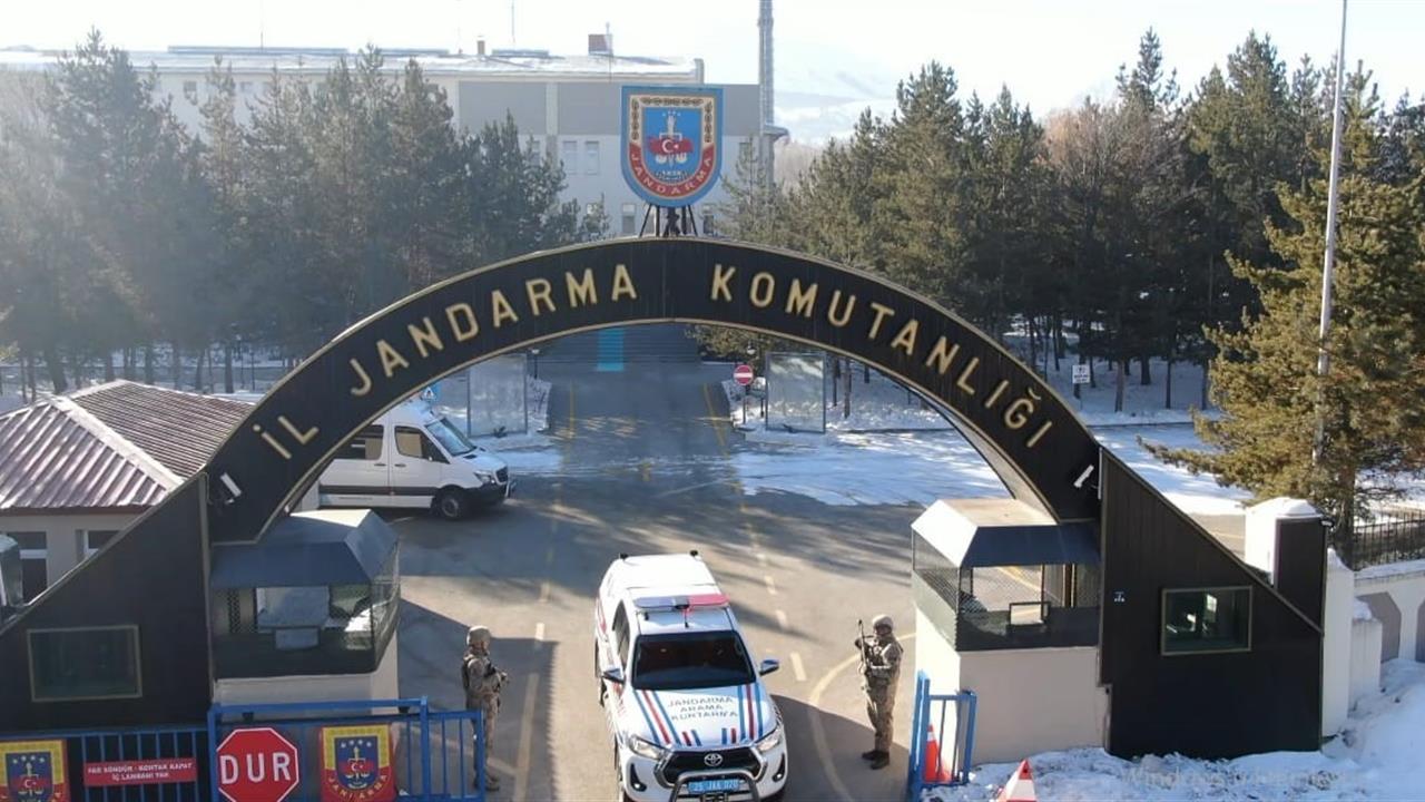 Erzurum İl Jandarma Komutanlığı, Suçlulara Yönelik Operasyonlarını Sürdürüyor