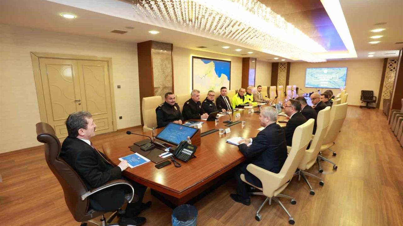 Samsun'da Trafik Levhalarının Sadeleştirilmesi İçin Çalışmalar Devam Ediyor