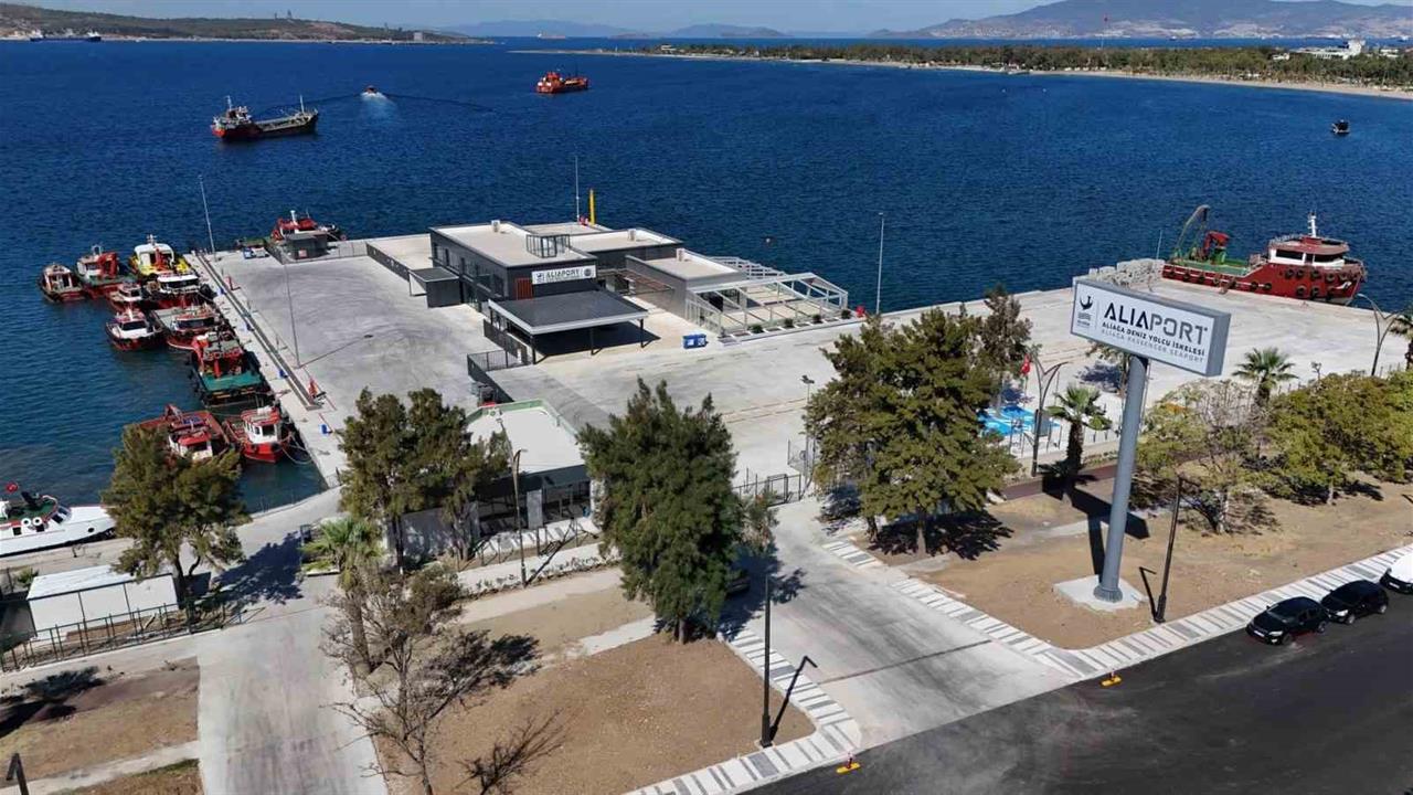 İzmir Aliağa'da Aliaport Deniz Yolcu İskelesi Hizmete Girdi
