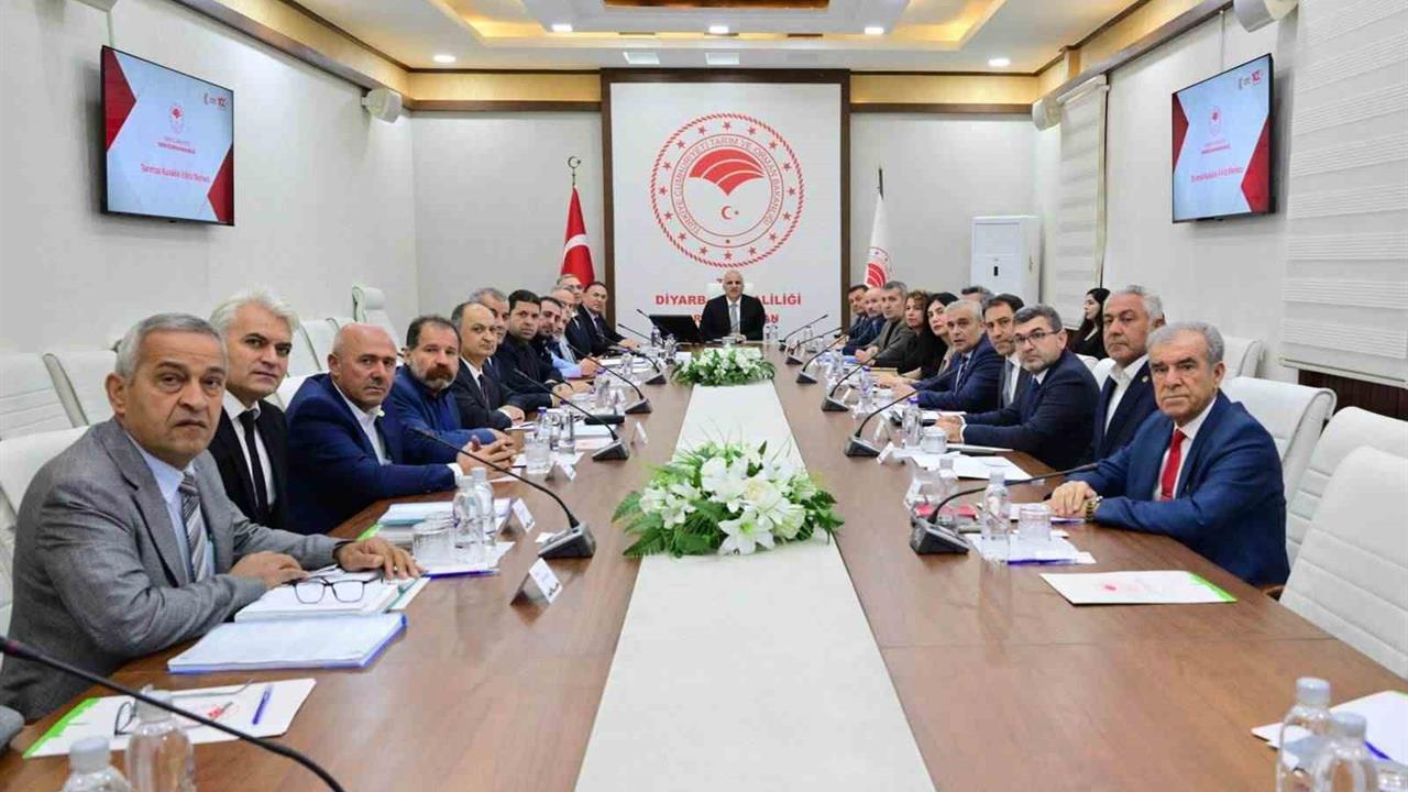 Diyarbakır'da Kuraklıkla Mücadele Toplantısında Önemli Bilgiler Açıklandı