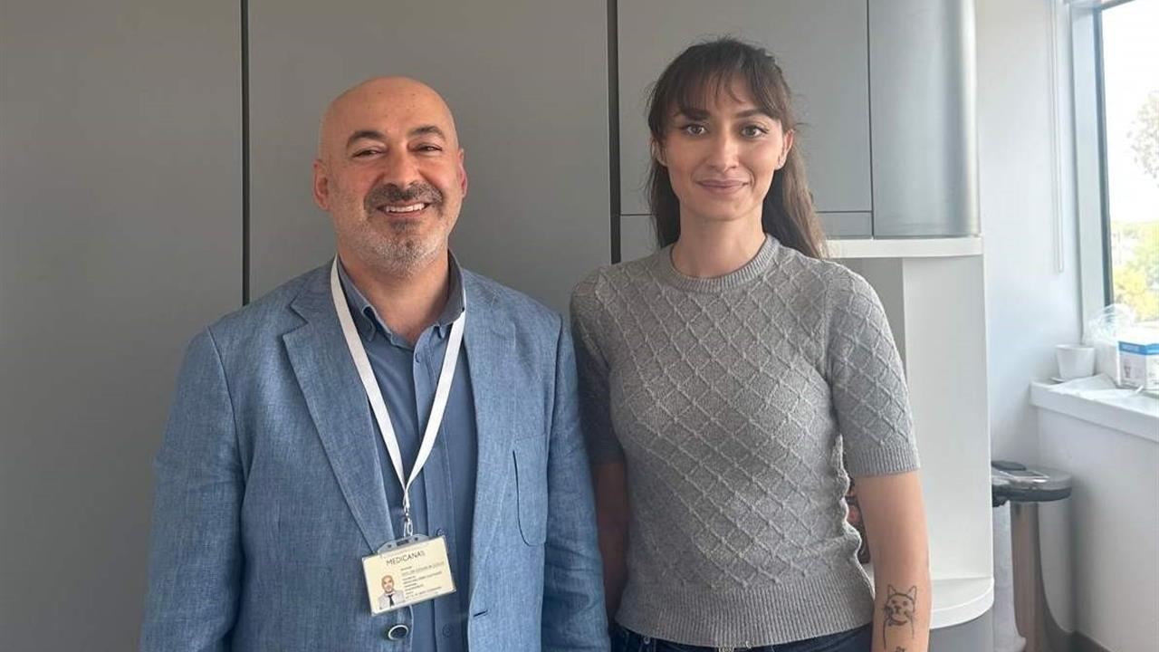 Sivas'ta yaşayan Reyhan Yiğitsoy, İzmir'de sağlığına kavuştu.