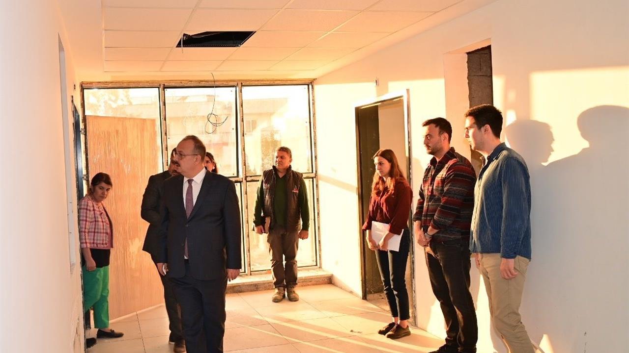 Aydın'da Vali Canbolat, Huzurevi Projesinde İncelemelerde Bulundu