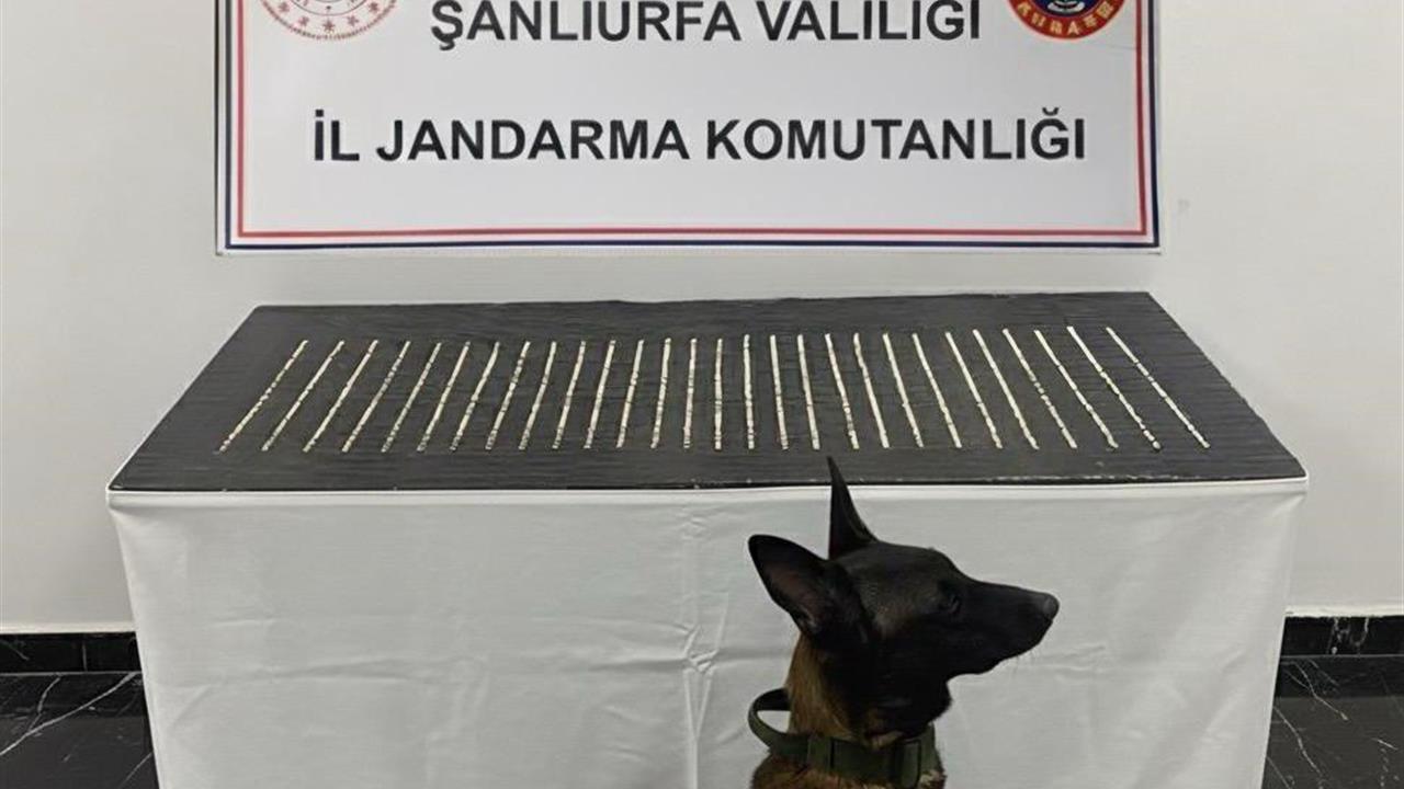 Şanlıurfa Eyyübiye'de Uyuşturucu Ticareti Yapan 4 Şüpheli Gözaltına Alındı