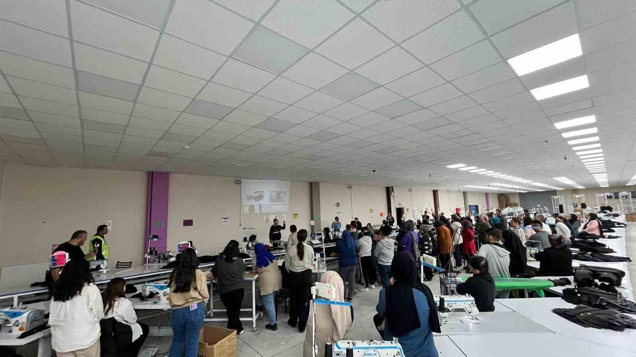 Afyonkarahisar Emirdağ'da 130 Anne ve Adayına Uyuşturucu ile Mücadele Eğitimi Verildi