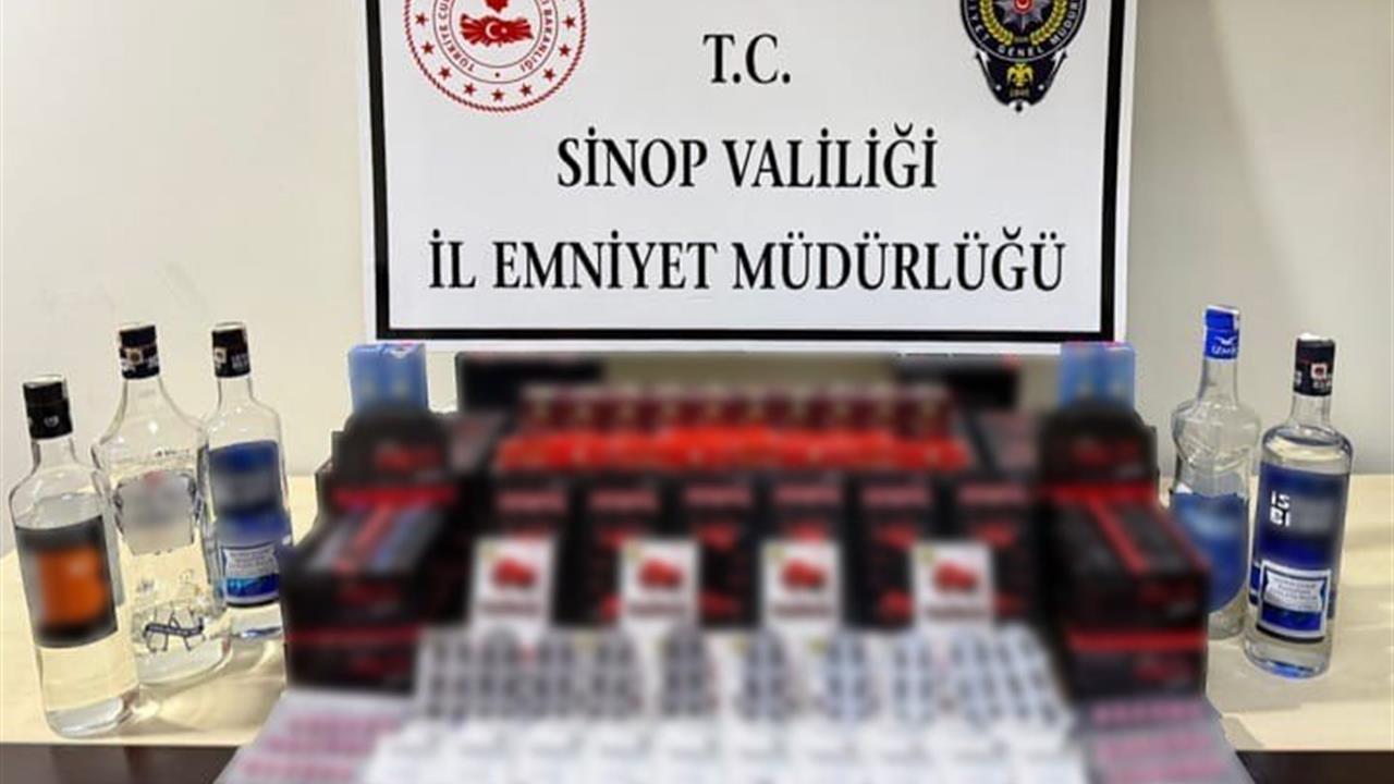 Sinop Merkez'de Kaçak İçki ve Cinsel Ürünler Ele Geçirildi