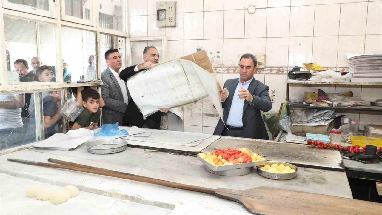 Şanlıurfa Eyyübiye'de Başkan Kuş, Fırın Borçlarını Satın Aldı