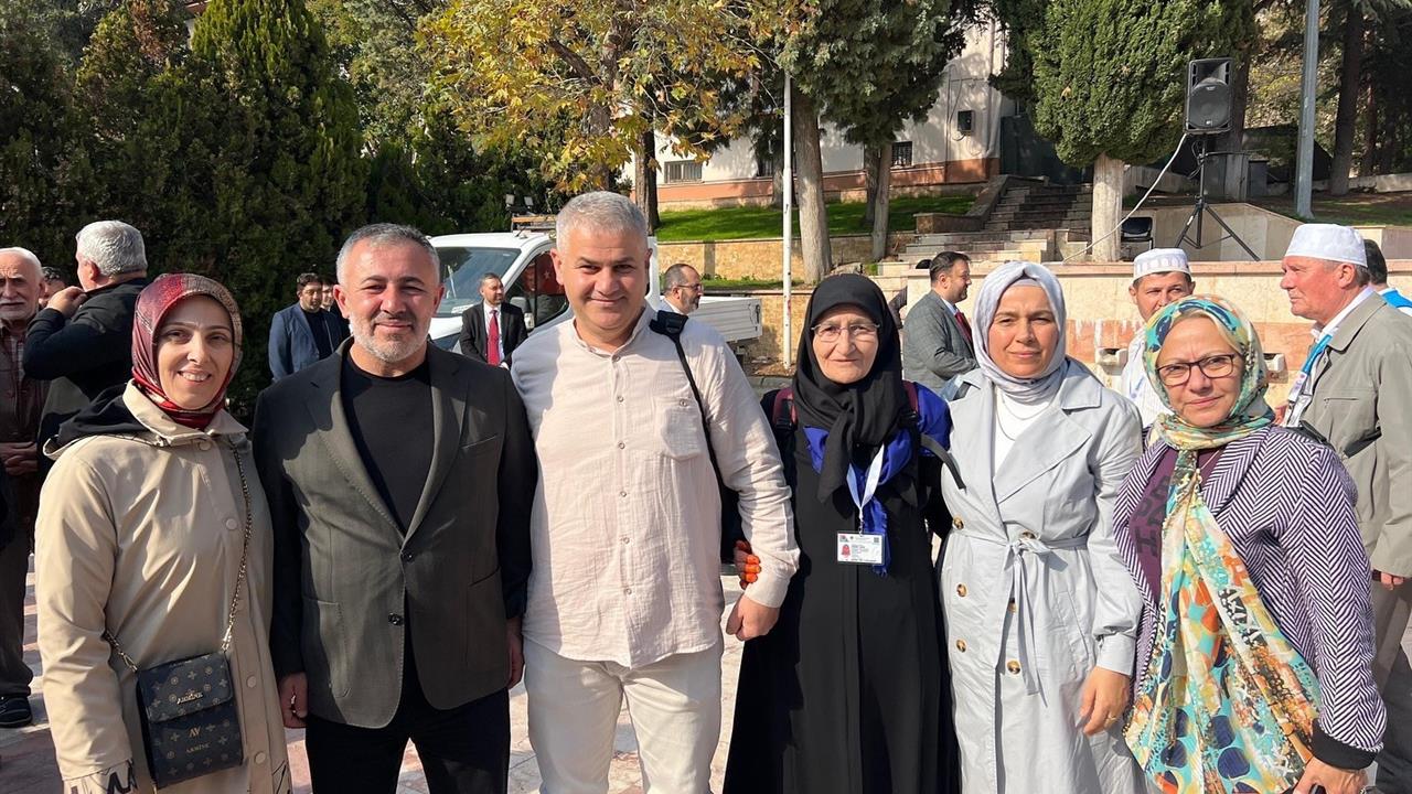 Bilecik'te Kutsal Topraklara Giden Umreciler İçin Uğurlama Töreni Yapıldı