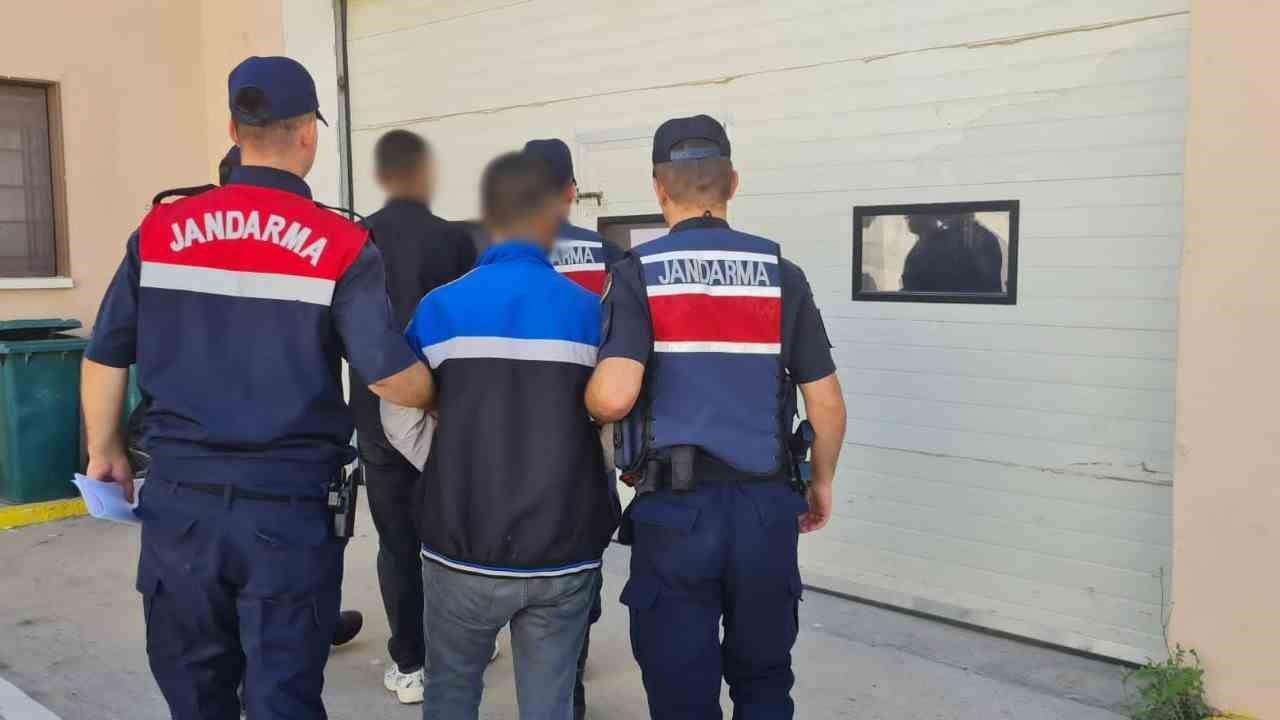 Gaziantep Şahinbey'de 3 Düzensiz Göçmen ve 3 Organizatör Yakalandı