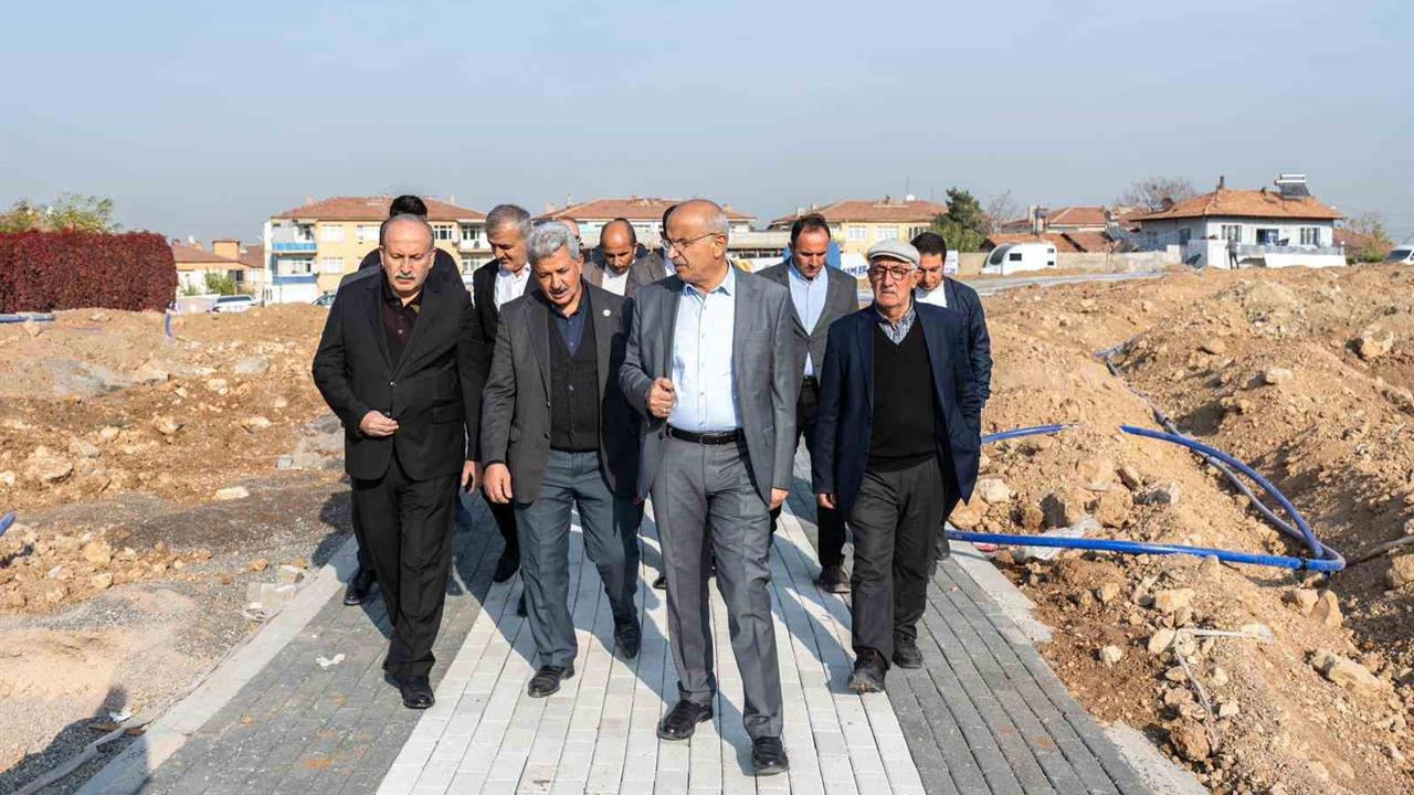 Malatya Büyükşehir Belediyesi, Başharık Bölgesi'nde Spor ve Gençlik Merkezi Projesi Üzerinde Çalışıyor