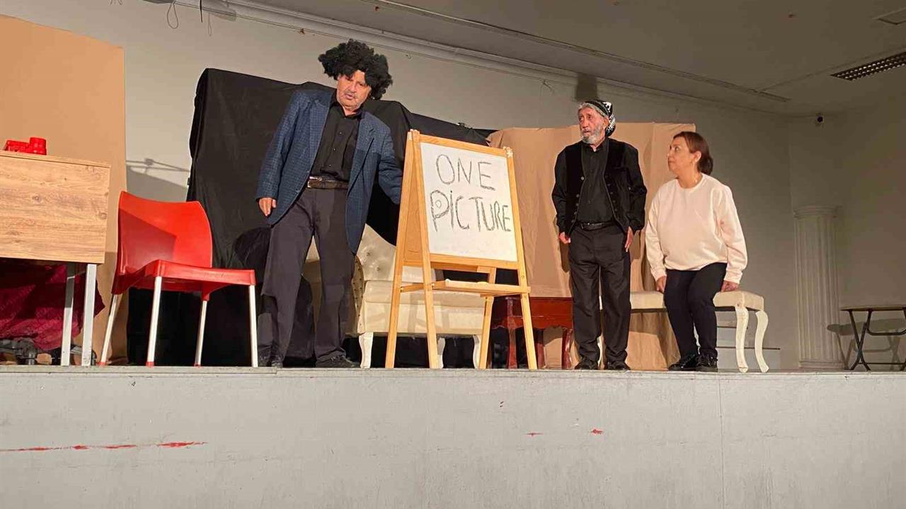 Manisa Sarıgöl'de Dört Eylül İlkokulu Tarafından Düzenlenen Tiyatro Etkinliği Büyük İlgiyle Karşılandı