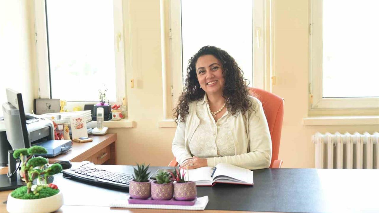 İzmir'de Aile Danışmanlığı ve Çocuk Gelişimi Üzerine Önemli Açıklamalar Yapıldı