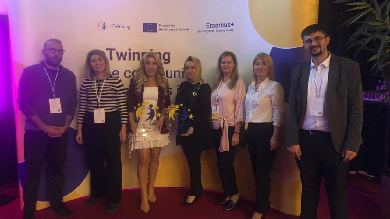 Nazilli'de Öğretmen Ayla Duman, Avrupa'daki Konferansa Katıldı