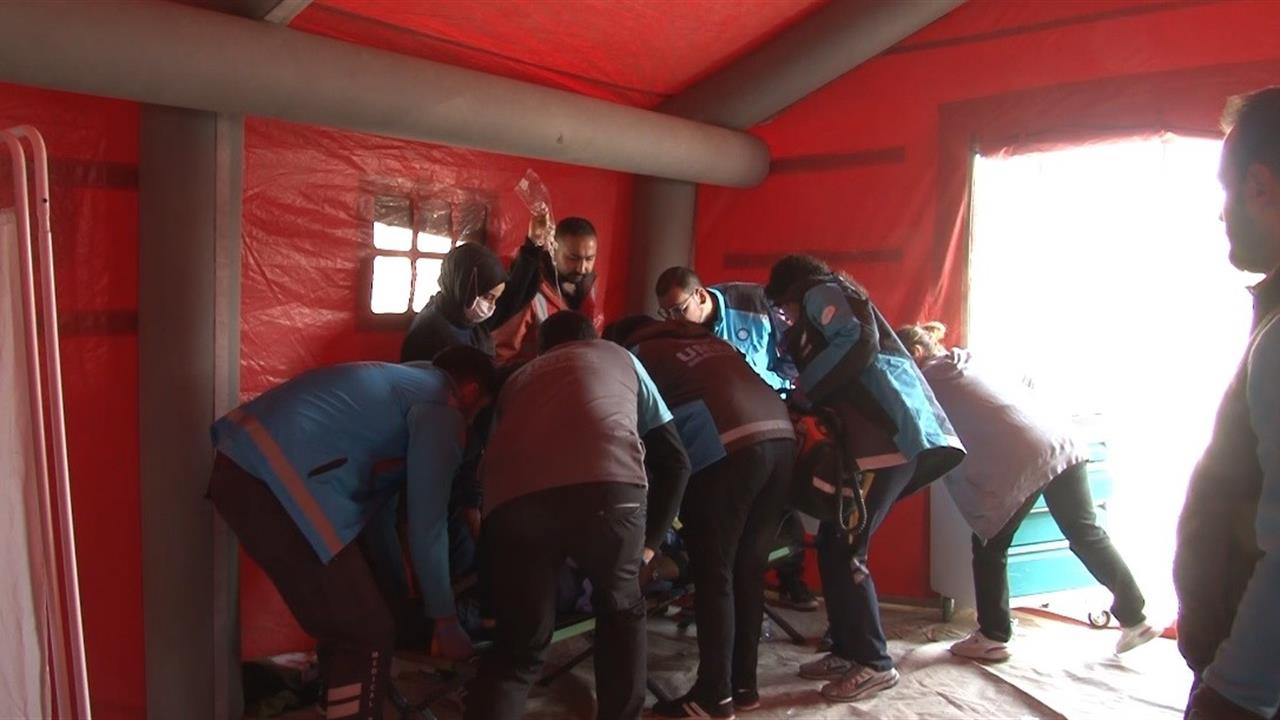 Kars’ta HAP Tatbikatı, Acil Durum Yönetimi İçin Gerçekçi Senaryolarla Yapıldı