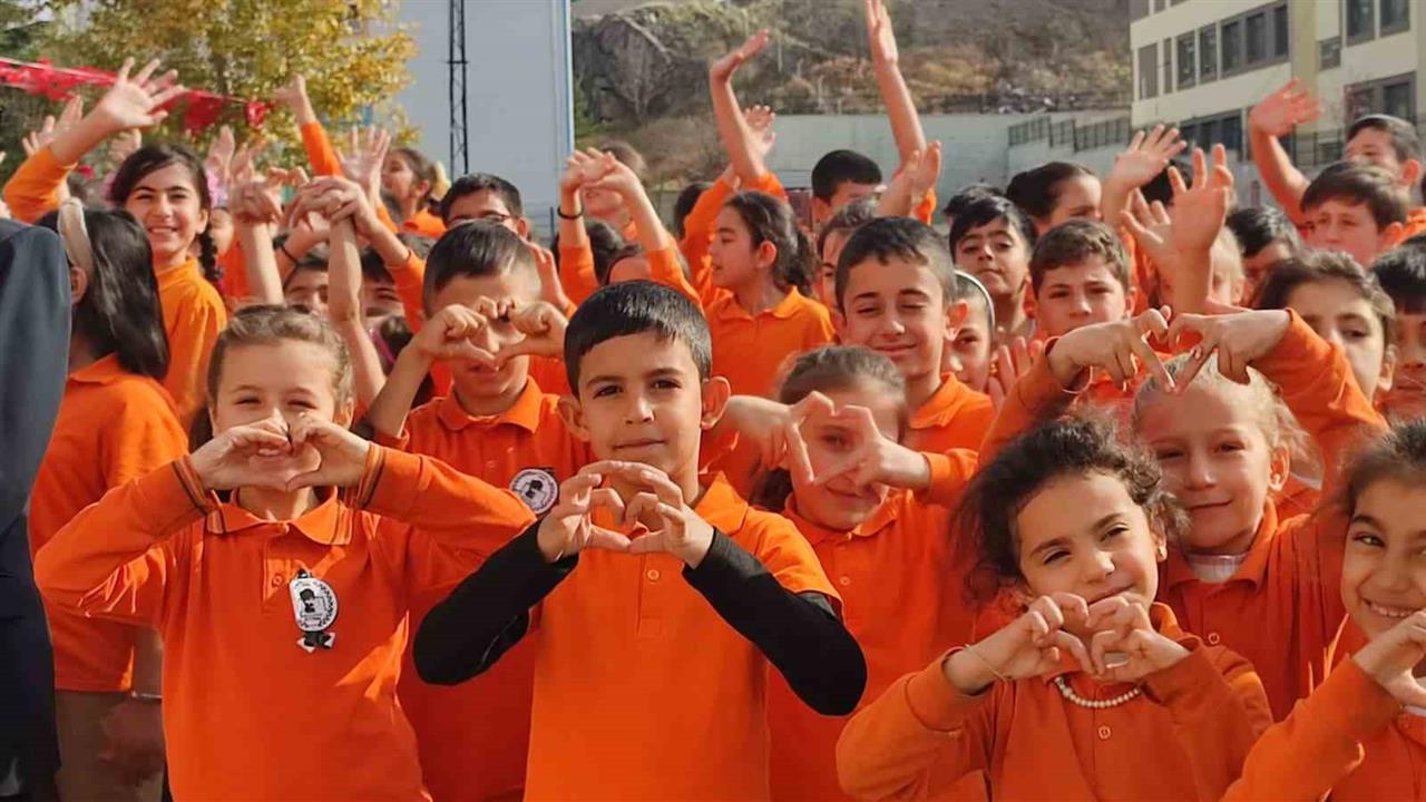 Ankara'da Okullarda İlk Ara Tatil Başladı ve Öğrenciler Dinleniyor