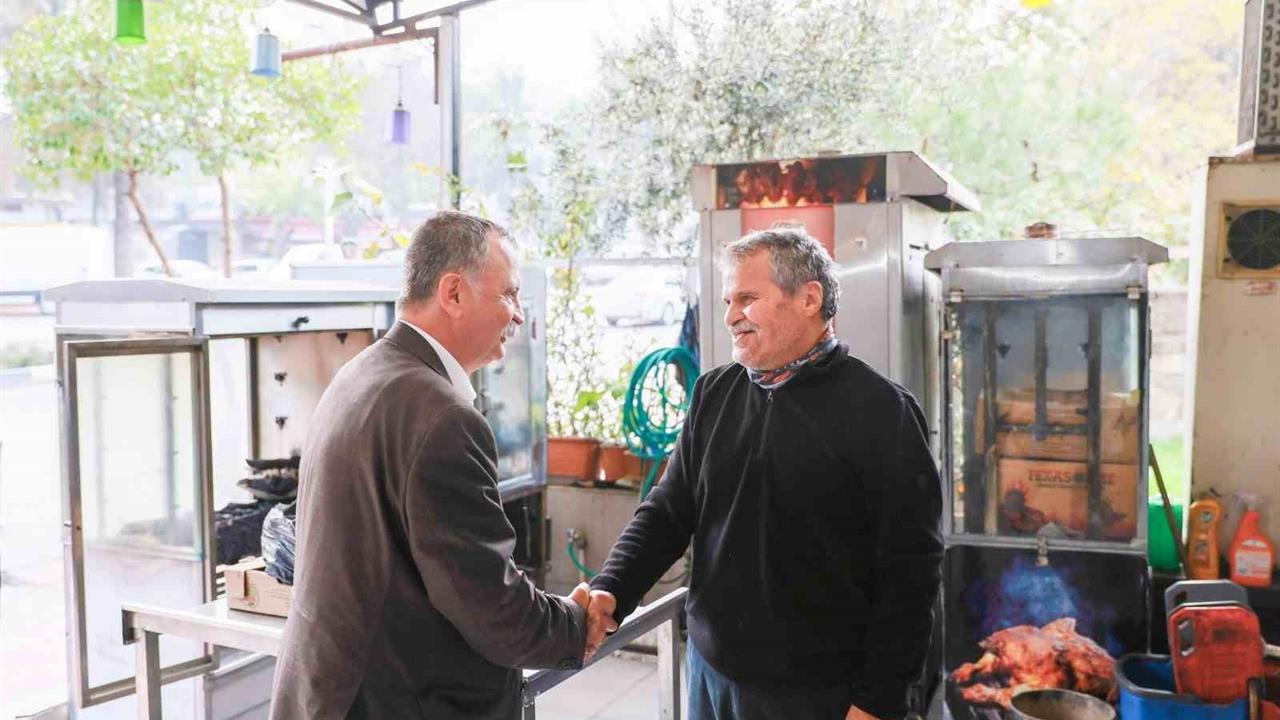Manisa Yunusemre'de Başkan Balaban, Esnaf Ziyaretinde Bulundu