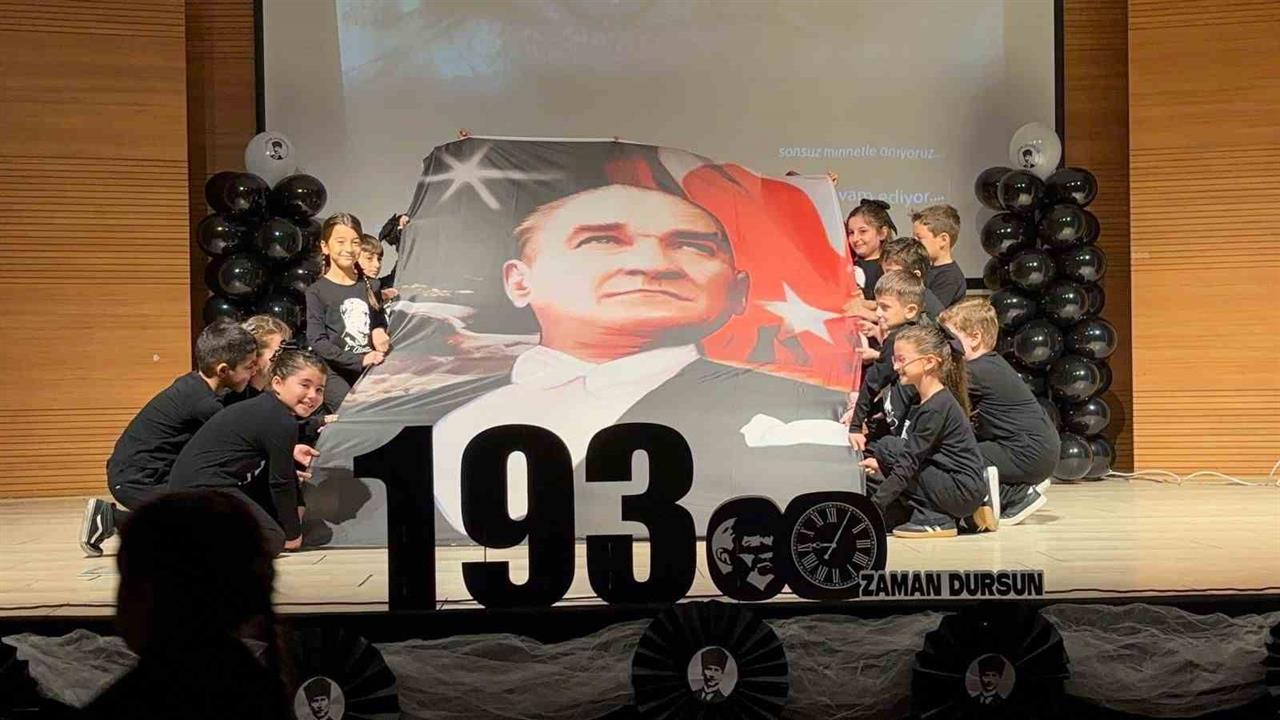 Zonguldak Merkez Fener İlkokulu'nda 10 Kasım Atatürk'ü Anma Etkinliği Düzenlendi