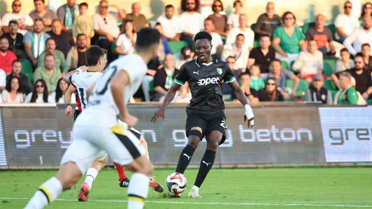 Muğla Bodrum'da Bodrum FK, İstanbulspor'u 5-0 Yenerek Önemli Bir Galibiyet Elde Etti