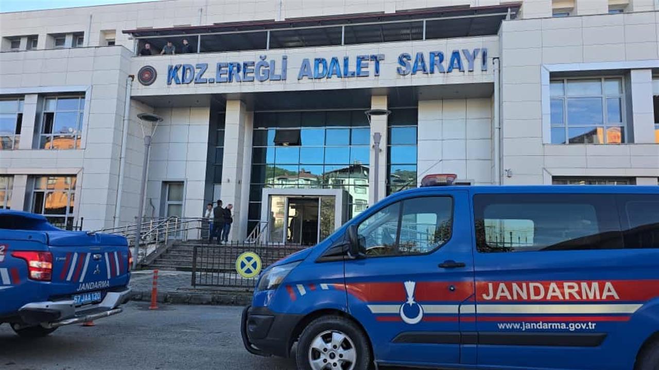 Zonguldak Ereğli'de Düzenlenen Operasyonda 15 Gözaltı Yapıldı