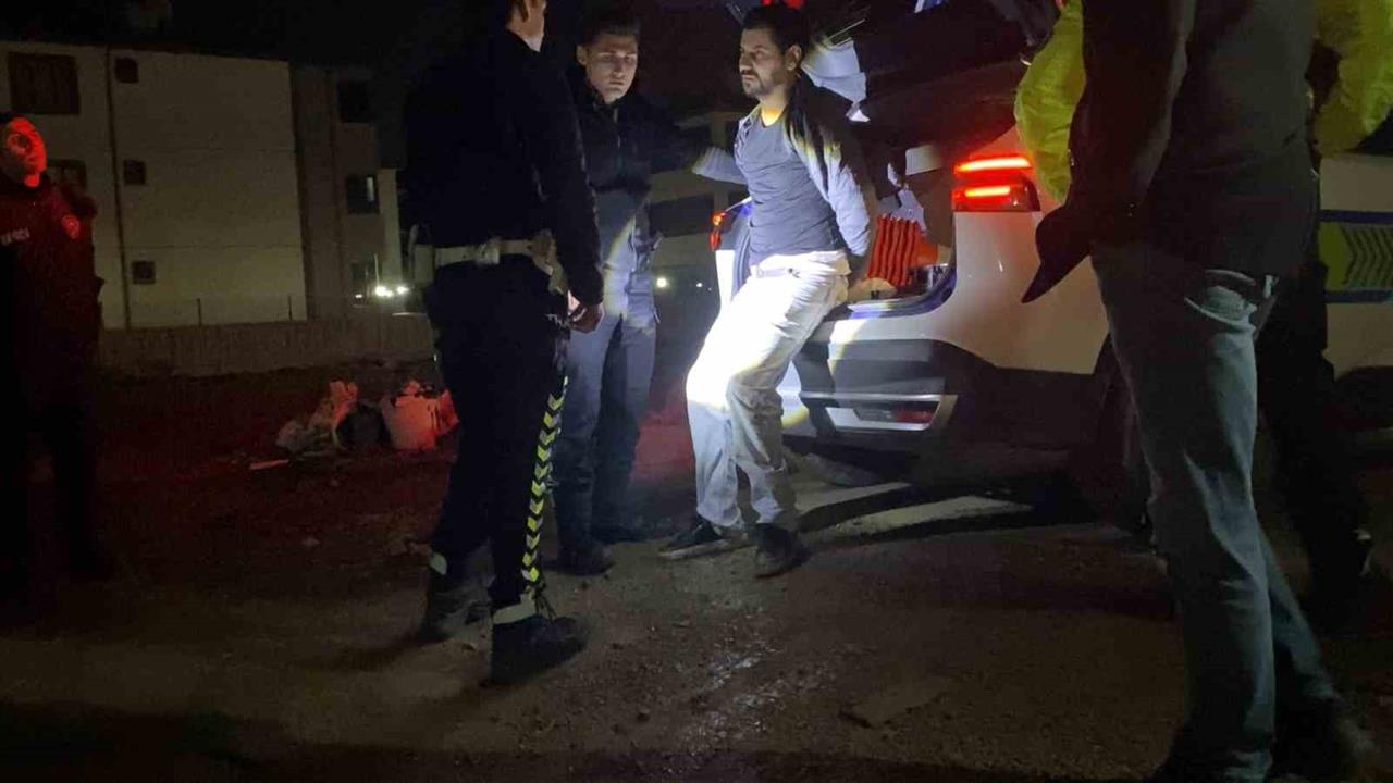 Bursa İnegöl'de Dur İhtarı Uymayan Sürücü İnşaat Alanında Yakalandı