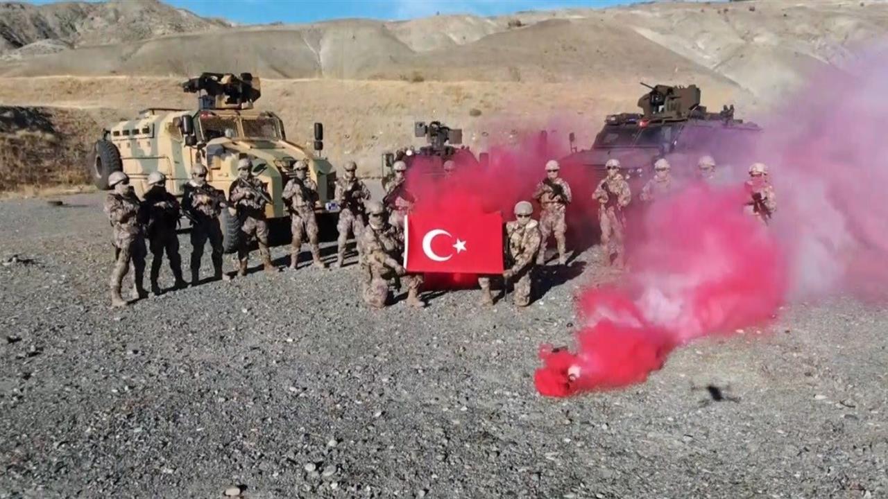 Erzincan'da Özel Harekat Timleri Tarafından Düzenlenen Kırsal Tatbikat Heyecan Verdi