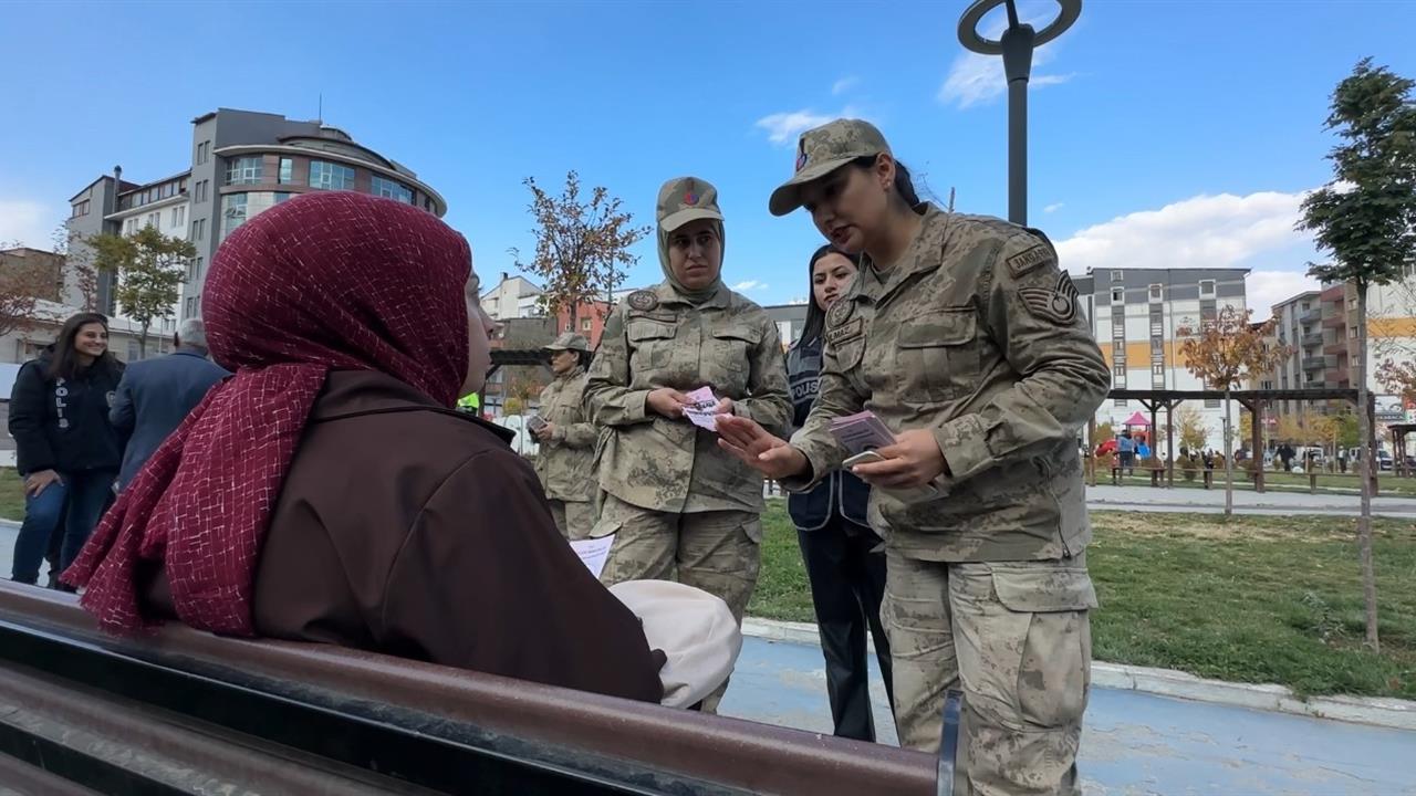 Yüksekova'da Kadınlara Yönelik Şiddetle Mücadele İçin Kadın Kolluk Güçleri Seferber Oldu