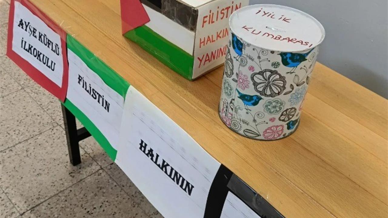 Bilecik Söğüt'te Öğrenci, Kumbarasını Filistin İçin Bağışladı