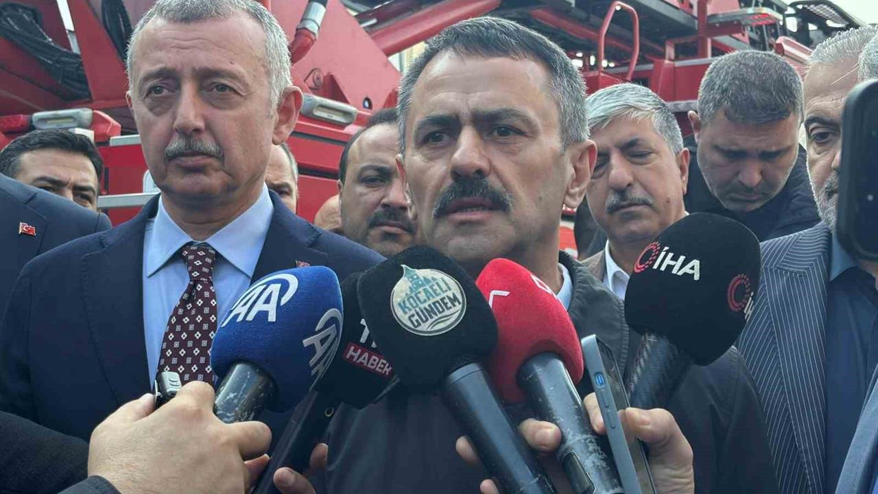 Kocaeli Dilovası'nda Parfüm Tesisindeki Yangında 6 Kişi Hayatını Kaybetti