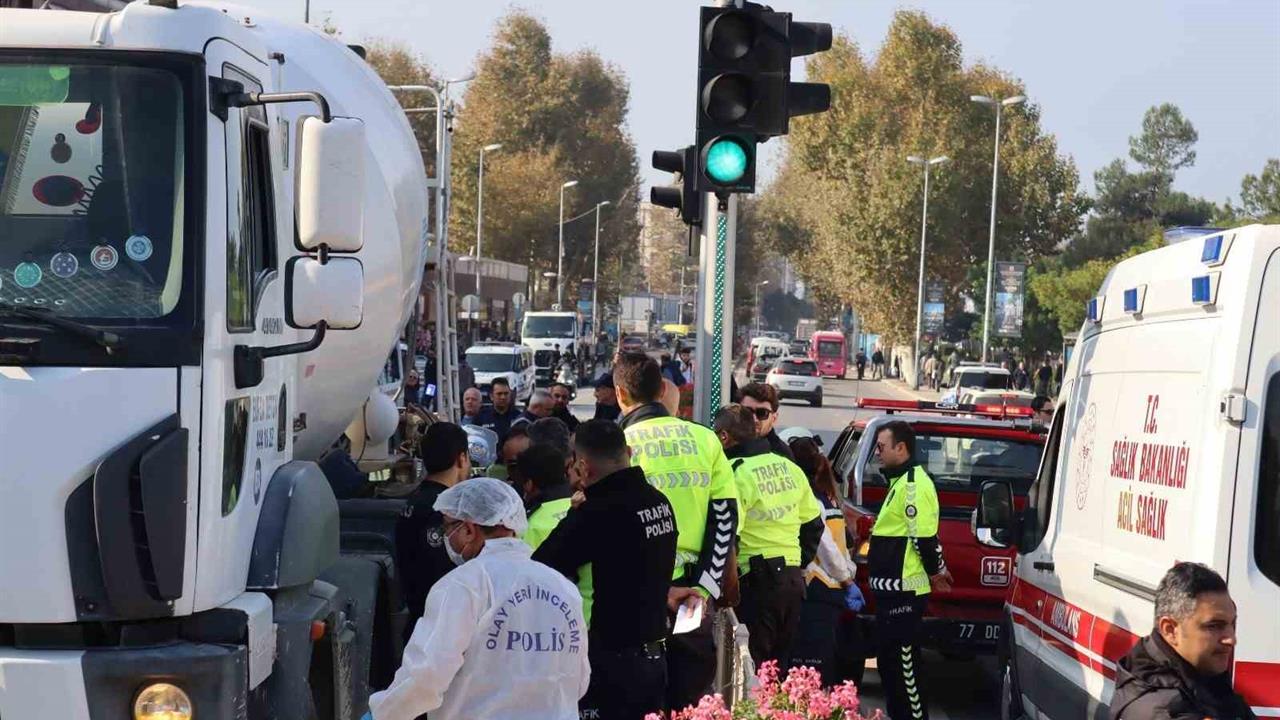 Yalova'da Beton Mikserinin Altında Kalan 86 Yaşındaki Kadın Hayatını Kaybetti