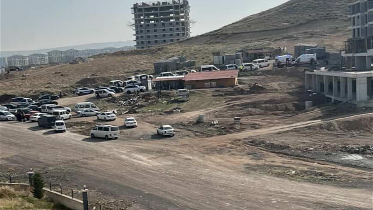 Ankara Sincan'da İnşaat Halindeki Apartmandan Düşen İşçi Hayatını Kaybetti