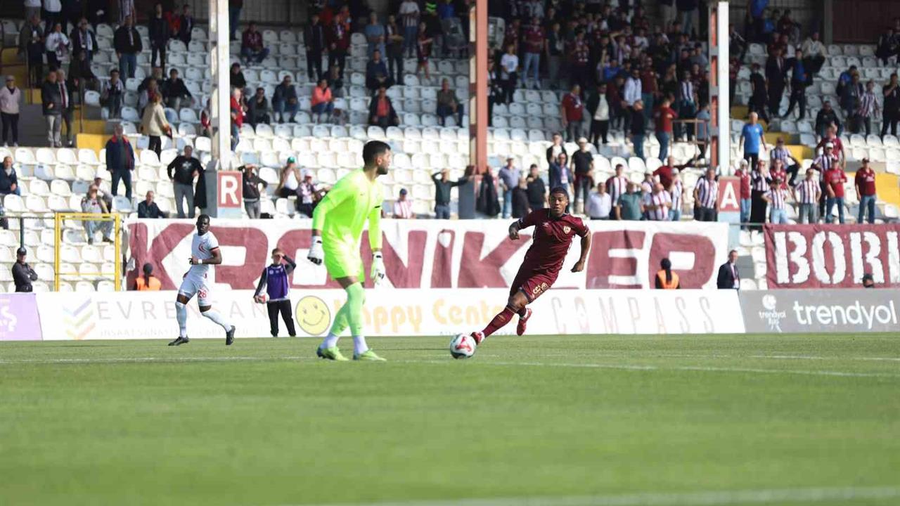 Balıkesir Bandırma'da Bandırmaspor, Boluspor'u 1-0 Mağlup Etti