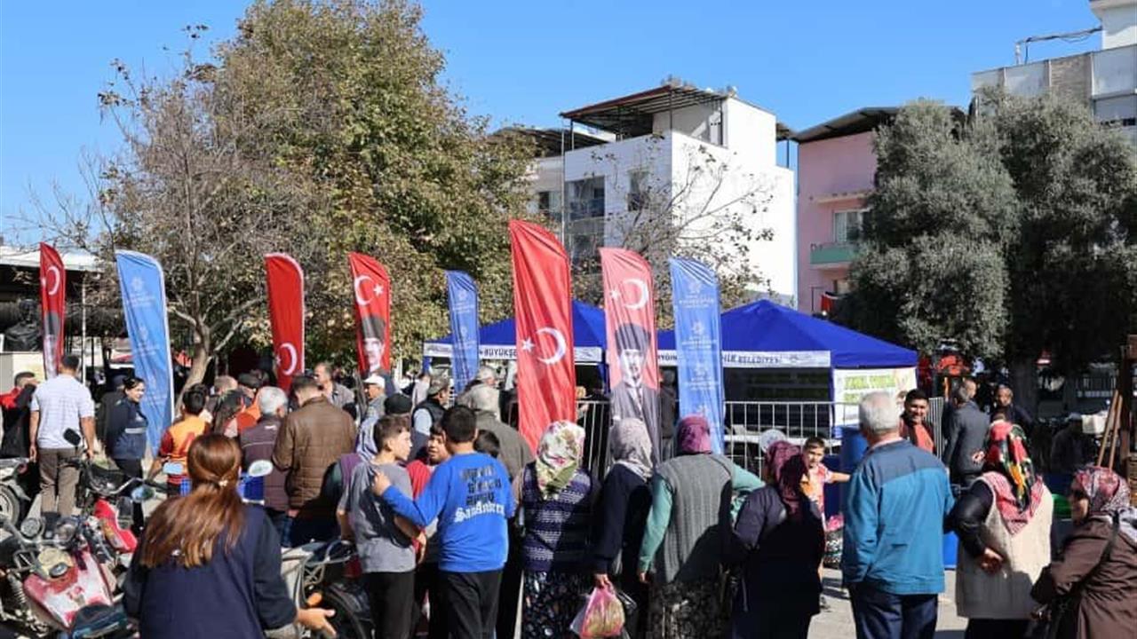 Aydın Karpuzlu'da Ata Tohumlarından Üretilen Kışlık Fideler Yoğun İlgi Gördü
