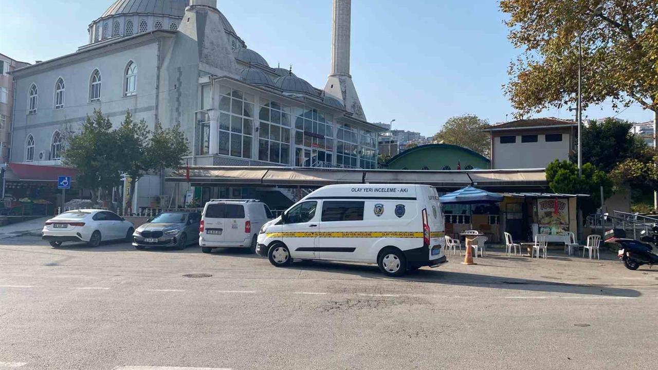 Bursa Mudanya'da Cami Tuvaletinde Bulunan Erkek Cesedi Üzerine Soruşturma Başlatıldı