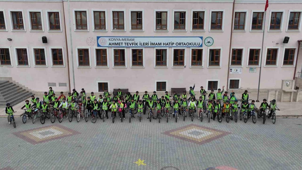 Konya Büyükşehir’in Projesi ile Okula Bisikletle Giden Öğrenci Sayısı Artış Gösterdi