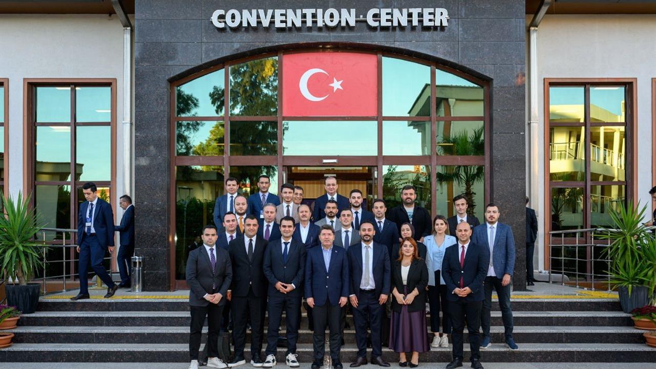 Ankara'da Bakan Tunç, Terörle Mücadele ve Yargı Paketleri Üzerine Bilgi Verdi