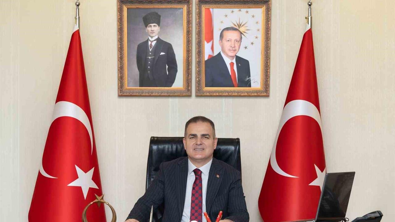 Muğla Merkez'de Vali Akbıyık, 10 Kasım İçin Mesaj Yayımladı