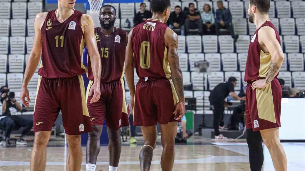 Trabzonspor, Manisa'da Oynanan Maçta 93-82 Galip Geldi