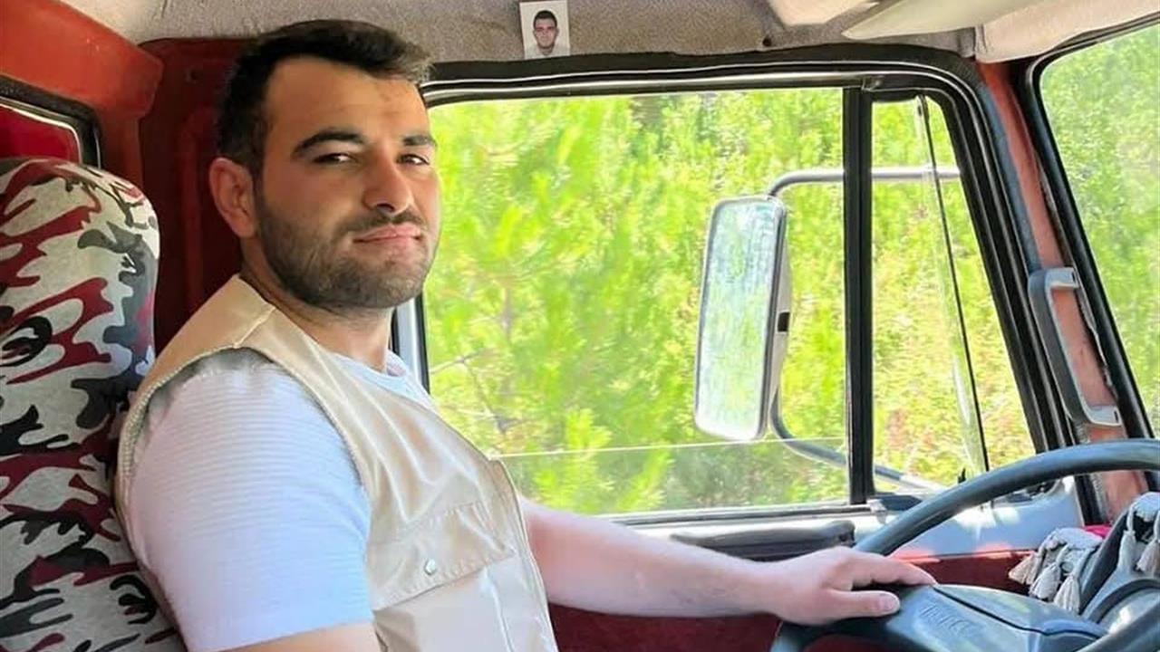 Kastamonu Araç'ta Ağaç Devrilmesi Sonucu Bir Kişi Yaralandı